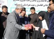 بسته‌های مختلف کمکی به ارزش ۱۵میلیون افغانی به دهاقین هرات توزیع شد
