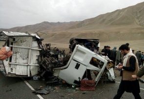 حادثه ترافیکی در اسلام قلعه هرات ۹ نفر را راهی شفاخانه کرد