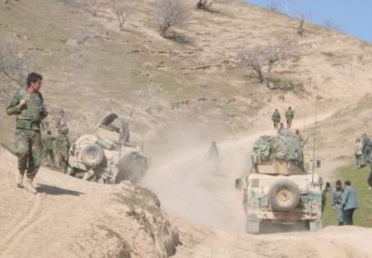 کمین طالبان در غور هفت سرباز و یک غیرنظامی را به کام مرگ برد