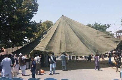باشندگان معترض غور مقابل دفتر والی خیمه تحصن برپا کردند