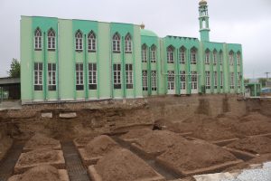 مردم از توقف کار مسجد جامع قلعه نو بادغیس شکایت دارند