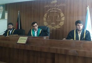 دادگاه ابتدایی هرات مجازات هفت کارمند دولتی متهم به فساد را تعیین کرد