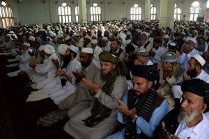 چاره مشکلات جنگ نیست، طالبان صلح را قبول کنند