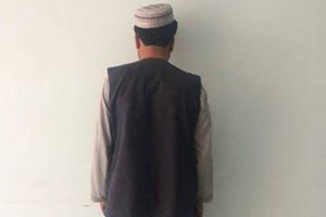 نانوای اسلحه‌فروش به چنگ پولیس فراه افتاد