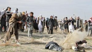 چند عضو رها شده طالبان سه برادر را در غور تیرباران کردند