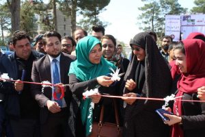 سومین نمایشگاه تولیدات و صنایع دستی بانوان در هرات گشایش یافت