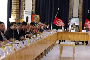 یک میلیون افغانی به تیم‌های فوتبال دختران و طوفان هریرود اهدا می‌شود