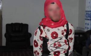 یک عضو طالبان با لباس زنانه در فراه دستگیر شد