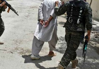 سرباز پیوسته به طالبان در مرکز بادغیس دستگیر شد