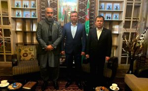 والی هرات و سفیر ترکمنستان بر تسریع اجرای تاپی تاکید کردند
