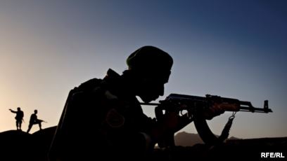 تیراندازی شبانه ارتش و طالبان در بادغیس سه کشته بر جای گذاشت