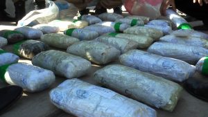 بازداشت دو مظنون به قاچاق 30 کیلوگرام کریستال در اسلام قلعه هرات