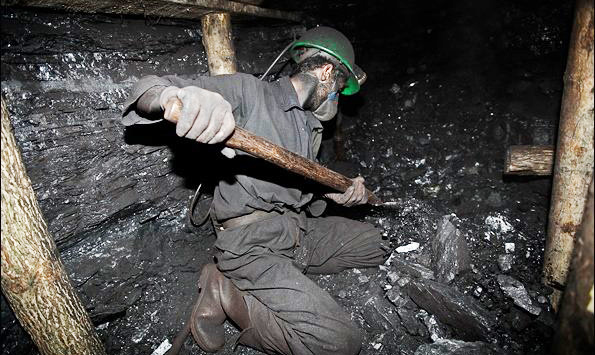 انفجار در معدن زغال سنگ دره صوف ولایت سمنگان/۱۶ تن از کارگران کشته شدند