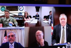 پمپو با مقام‌های عالی افغانستان در مورد صلح صحبت کرد