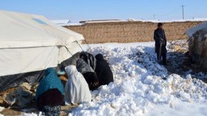کمک‌های اندک و زمان‌بر درد بیجاشدگان غور را دوا نمی‌کند