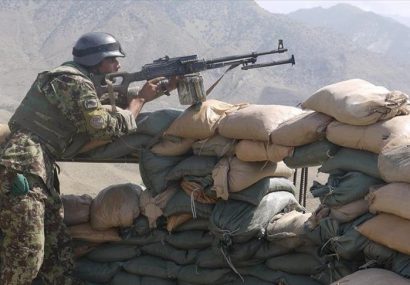 هفت پولیس با خیانت یک همرزم‌شان در فراه به دست طالبان اسیر شدند
