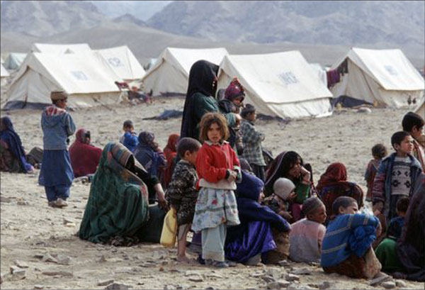 افزایش درگیریها در غور باعث آواره شدن 1500 خانواده به مرکز این ولایت شده است