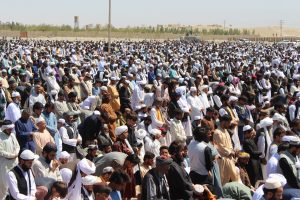 برگزاری مراسم تشیع جنازه قربانیان انفجار دیروز هرات/ تاکید حکومت بر دستگیری عاملان