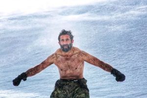ورزش در دل برف برای رساندن صدای محرومیت مردم غور