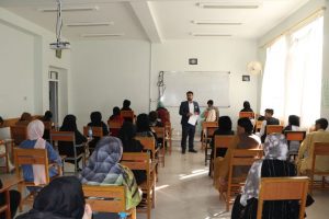 آغاز روند توزیع فورم ثبت نام کانکور برای پسران و دختران در هرات