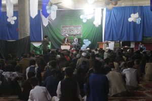 هزاران دل‌باخته امام زمان (عج) شب ولادت آن حضرت را جشن گرفتند