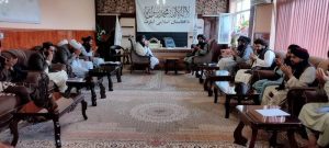 معاون والی فراه از موسسات خواست در ساخت بند بخش‌آباد کمک کنند