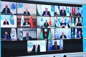 از افغانستان دموکراتیک، متحد و صلح آمیز حمایت می‌کنیم