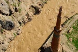 مقامات غور: برنامۀ برای ترمیم منارجام روی دست نیست