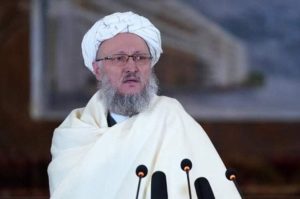 معاون ریاست الوزراء: هنوز هم در برخی ادارات مردم برای اجرای کارهای‌شان ماه‌ها منتظر می‌باشند