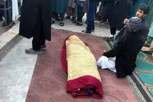 ترس از زلزله و بیرون خوابی؛ خانمِ کهن‌سالی در هرات در اثر سرما جان باخت