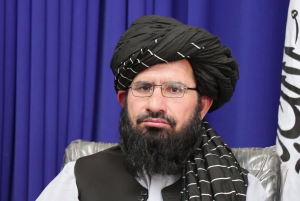 معین نشرات اطلاعات و فرهنگ: نام و اصطلاحات خارجی از تابلو و لوحه‌های سطح کشور حذف می‌شود