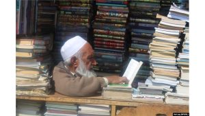 راه اندازی نمایشگاه کتاب به مدت سه روز در فراه