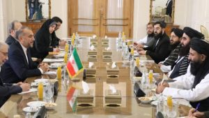 گفتگوی سرپرست وزارت خارجه افغانستان و ایران در تهران