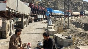 یک مقام پاکستانی: گذرگاه‌ها باز نشود، بازار افغانستان به‌طور دایم از دست می‌رود