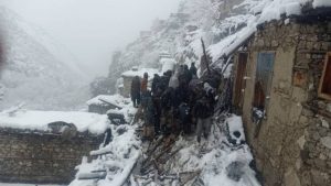 جان باختن 25 تن در اثر لغزش کوه در نورستان