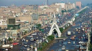 آگاهان سیاسی و عالمان دین در هرات جان باختن رئیس جمهور ایران را تسلیت گفتند