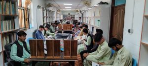 کارشناسان ادبی فراه: کلید جامعه پیشرفته، مطالعه کتاب است