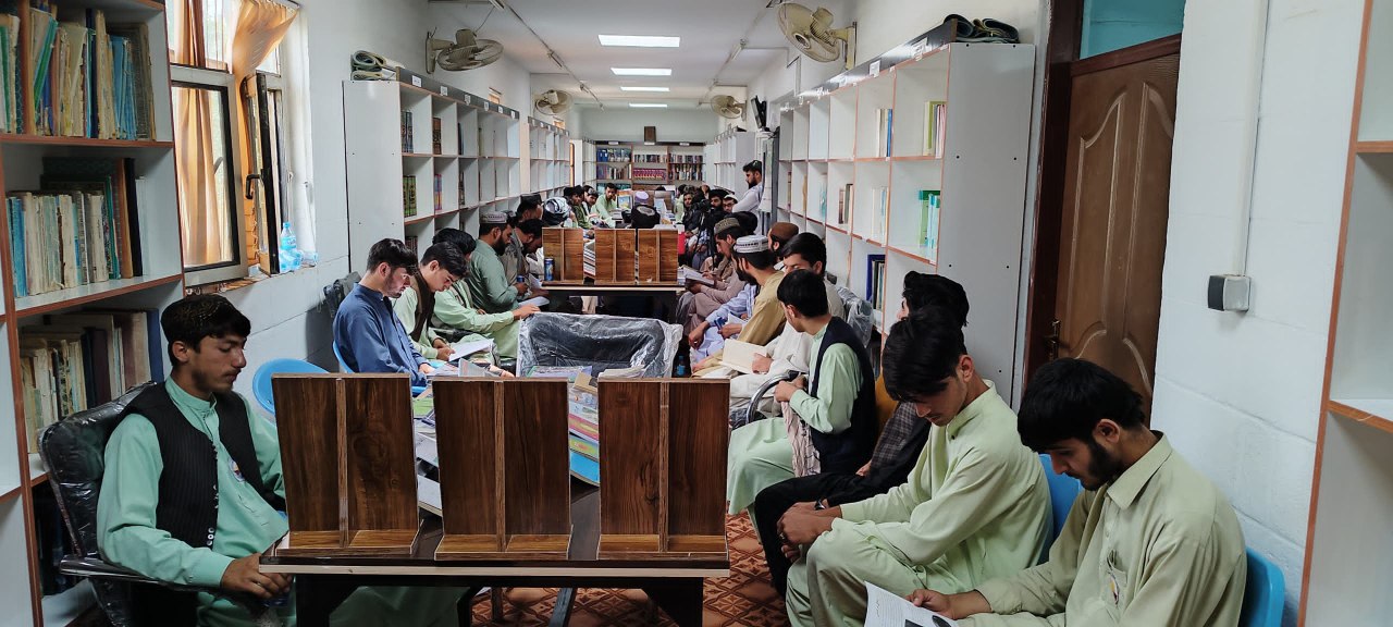 کارشناسان ادبی فراه: کلید جامعه پیشرفته، مطالعه کتاب است