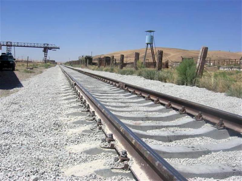 دیدار هیئت ترکمنستانی با والی هرات؛ احداث خط آهن و ایستگاه بندر تورغندی توسعه یابد