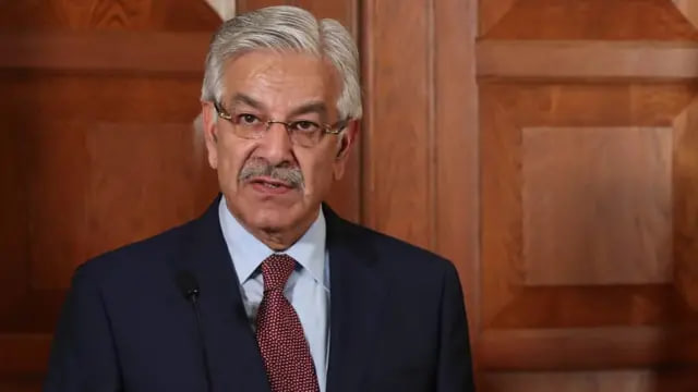 تکرار تهدید؛ وزیر دفاع پاکستان گفت بدون اطلاع امارت اسلامی به اهدافی در افغانستان حمله می‌کنیم