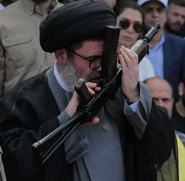 مجاهدی که در راه مقاومت جان خود را فدای آرمان‌ها کرد