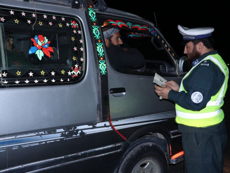 نظارت مستمر بر شاهراههای هرات برای جلوگیری از حوادث ترافیکی