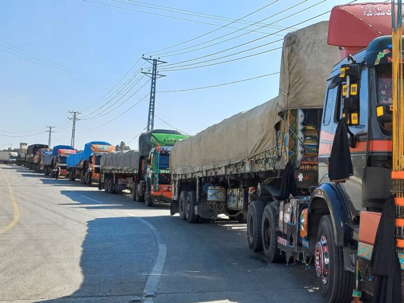 کاهش چشمگیر مبادلات تجاری افغانستان و پاکستان