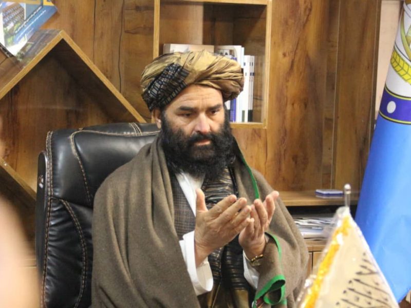 والی جدید بادغیس معرفی شد و رسما آغاز به کار کرد