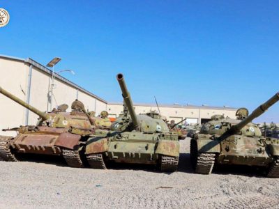 ۱۱ تانک روسی توسط پایگاه ارتش 207 الفاروق ترمیم شد