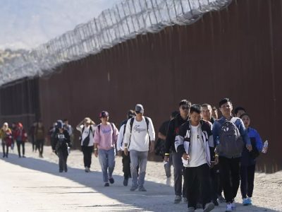 آغاز عملیات بازداشت مهاجران غیرقانونی در آمریکا به دستور ترامپ