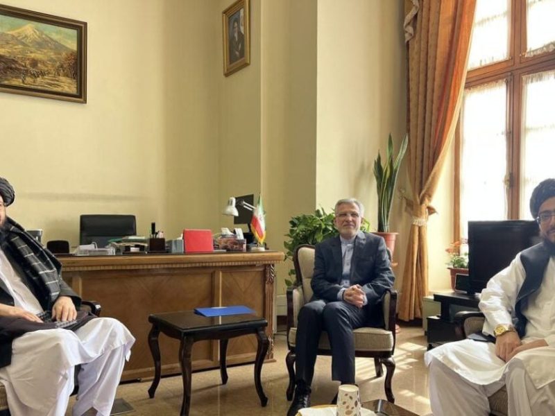 مقامات افغانستان و ایران بر تسریع همکاریهای مشترک گفتگو کردند