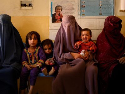 هشدار سازمان بهداشت جهانی: ۱۰ درصد جمعیت افغانستان ممکن است از خدمات پزشکی محروم شوند
