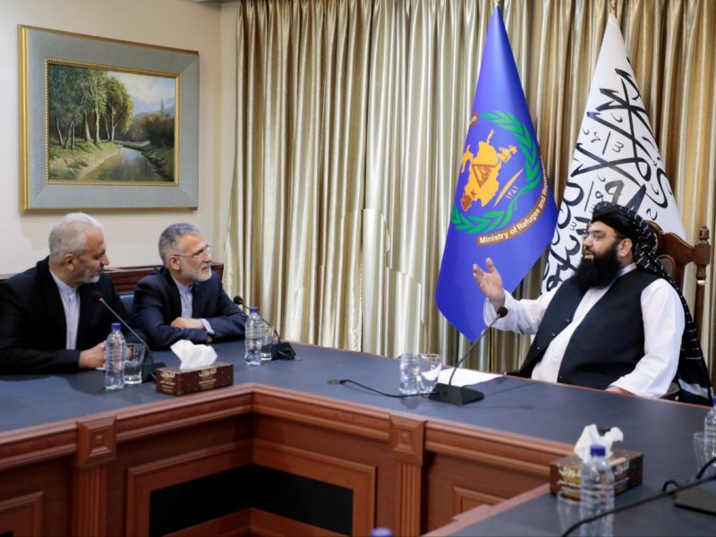 مولوی عبدالکبیر: ۴۶ طرح شهرکسازی برای بازگشت مهاجران آماده شده است