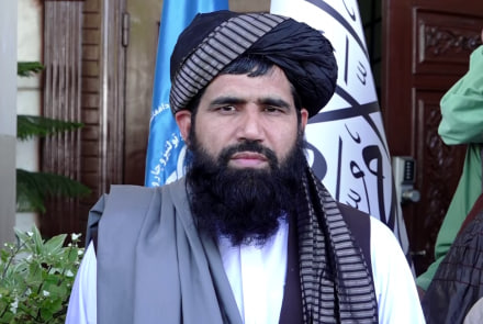 وزارت کار برخی شرکتهای سیاحتی را به قاچاق انسان متهم کرد